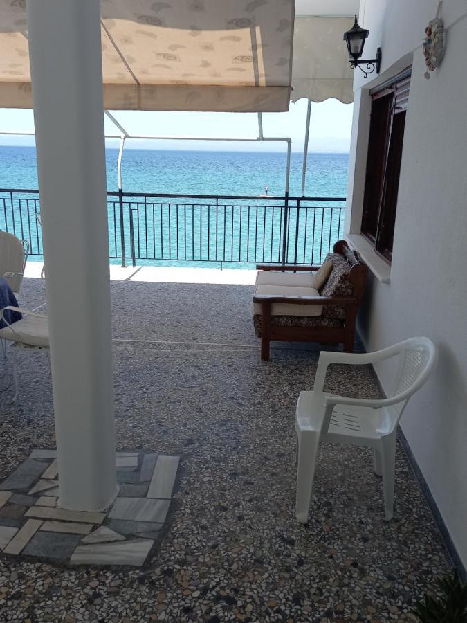 Ekie Apartment With Sea View Kalamáta Kültér fotó